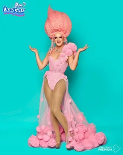 PinkChadoraFinaleLook