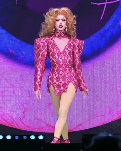 GrethaWhiteFinaleLook2