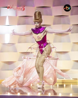 MistyPhoenixMadeInFranceLook