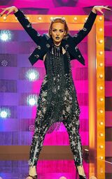 AnaLockingE2Look.jpg (617 KB) Episode 2 Look