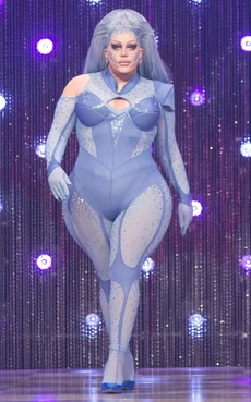 EveMonochromaticaLook