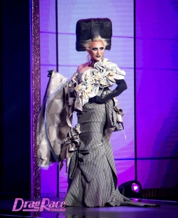 AnnéeMaywongCurtainLook