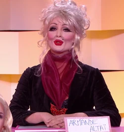 LeonaWinterSnatchGameLook2