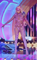 SoadeMuseColorMyWorldLook3.jpg (235 KB) Color My World Look (2nd Reveal)