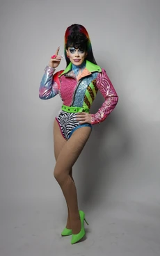 ArtSimoneI'mAWinnerBabyPerformanceLook