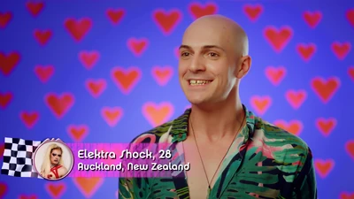 ElektraShockConfessionalLookDU1