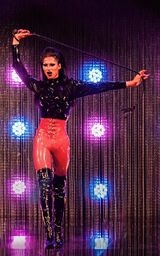 Nightlife Extravaganza Look – Living in Latex