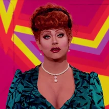 Look de Look de "RuPaul Gaff-In" — Lucille Ball
