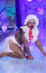 Look de 'Shake, Rattle, and Rampa'