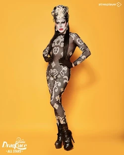 OnyxUnleashedDRESAS1FinalePerformanceLook