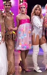 Finale Group Performance Look