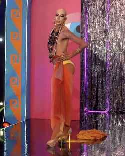 MistaBooPageantLook2