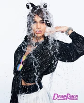 Amadiva water.jpg (401 kB) Amadiva