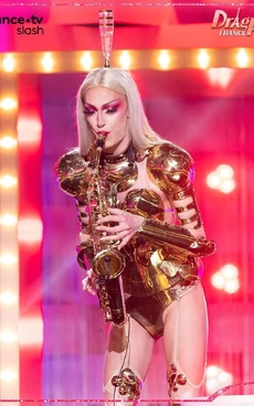 LaGrandeTalentShowLook