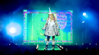 MargaretYYaEp7LookB1