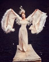 Unaired Démesure Couture Look