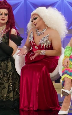 LaSheevaReunionLook