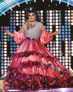 LadyKeroQuinceañeraLook