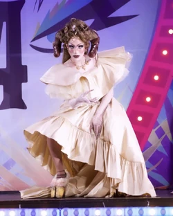LeexaFoxAudiciónLook1