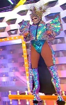 DragVulcanoDivasPerformanceLook