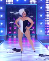 MrsKashaDavisRuvealYourselfLook4.jpg (147 KB) Unaired Ruveal Yourself Look (3rd Reveal)