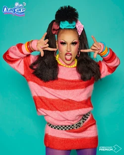 CloverBishRusicalLook