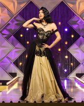 Coronation Eleganza Look