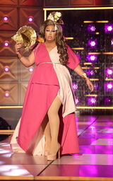 Glamazon Primetime Look