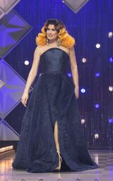 Coronation Eleganza Look