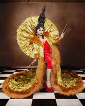 Unaired Démesure Couture Look