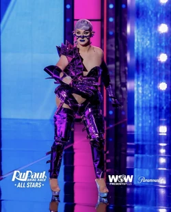 CynthiaLeeFontaineAS10EntranceLook2