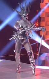 FontanaSeniorLook.jpg (38 kB) Look de 'Mitt Liv Som Tant'