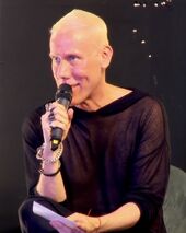 Finale Guest Judge Look