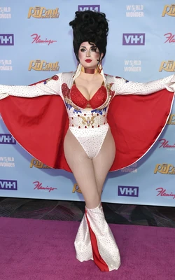 MaddyMorphosisRedCarpetLook