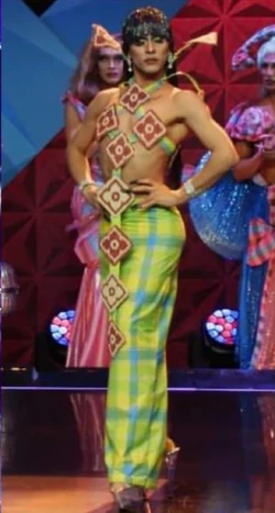 SpicySunshineEveningGownLook