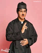 Look del reto de actuación El Secreto de Puente Tieso" - Padre Blesa
