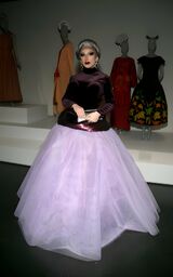 MET Look