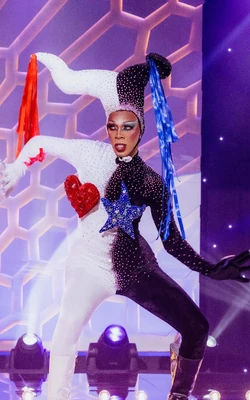 ShannonSkarlletParintinsLook