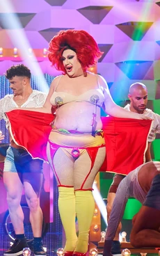 EstrellaXtravaganzaTalentShowLook1