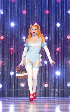 StephanieGoodGirlGoneBadLook