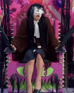 CattrionaCelebrityLook