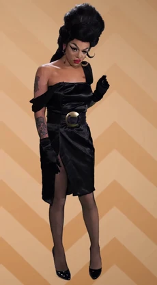 Aja Diva Look
