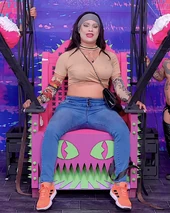 CaosLasciviaCelebrityLook.jpeg (335 kB) Look de 'La Más Famosa' – Karina Torres