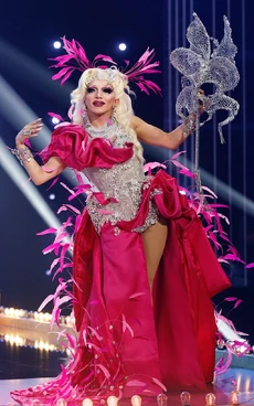 LaDiamondEleganzaExtravaganzaLook