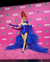Viewing Party Look - Catalina
