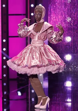 LanaJa'RaePinkLook
