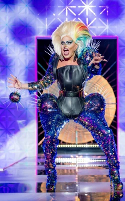 MichaelMarouliFierceImpressionsLook