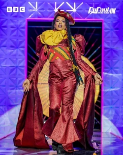 RileasaSlavesNewRomanticsLook