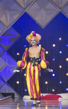 MissFiercaliciousSleevesLook