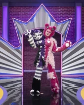 Look de 'In the Shadows'